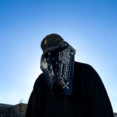 Burnin' Macaw Profile