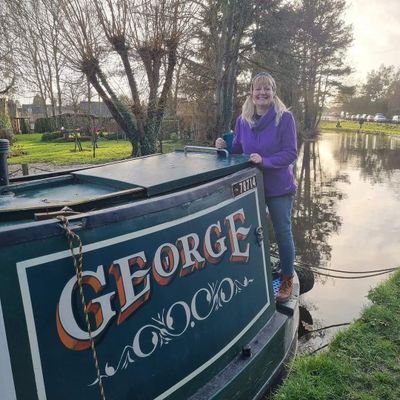 Narrowboat life adventure exploring Great Britain - All in the pursuit of finding things that 'Float my Boat'