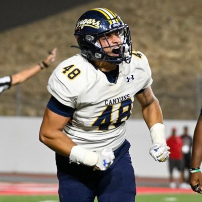 Linebacker @ College of Canyons // Ncaa Qualifier - ID #2109337219 // 6’1 220lbs // 2 for 2 // AA in hand