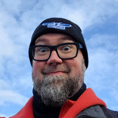 Writer and Software Engineer, from Toronto, Ontario, Interested in many normal, conventional things. Loves to have fun! Hates to be ironical!
