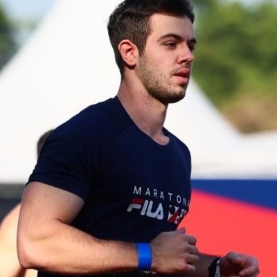 PetrinJulio's profile picture. Building @TradevipeApp