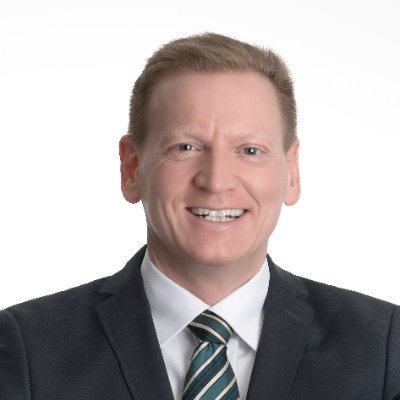 Geschäftsführer der Firma Neckartal Immobilien GmbH. Wir sehen uns als traditioneller Immobilienmakler mit Fachkompetenz.
