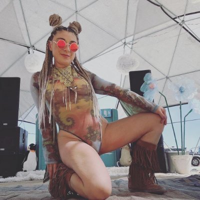 ashlee_mcrae's profile picture. Self-Love Coach and Manifestation Guide 💫💖🍓