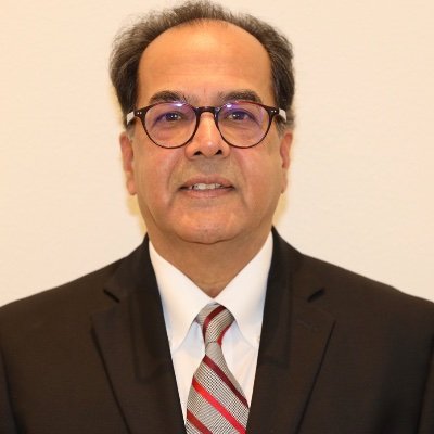 Dr. Praveen Sinha (Trump ka Parivar)