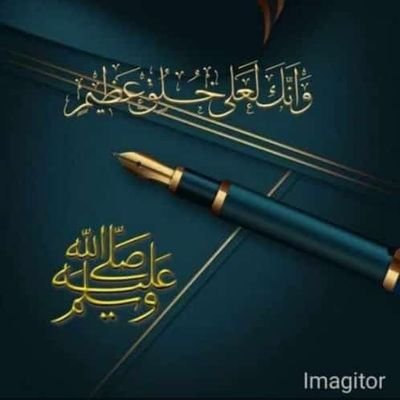 لست شآب متكامل ولكنني مقتنع ب شخصيتي وهذآ يكفي (^_ دائماً أحاول آكون لهم كمَا يريدون ولكَن لآ احَد يكون ليَ كما آريد )