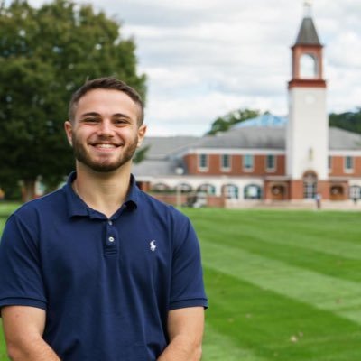 QU 🎓| @NewsdayHSSports Reporter, @IDP_Plus @ClubFantasyFFL 📝🎤, former @QUChronicle EIC. #SFB12/13/14 #SFB15 #FF7s #WB2023/24
