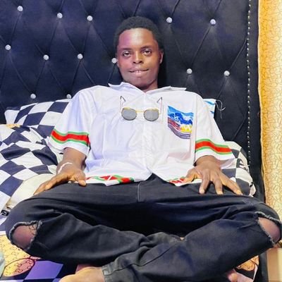 dhavezy's profile picture. God on my mind