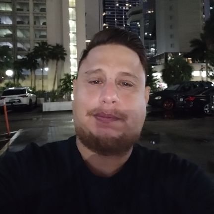 Dick131182's profile picture. 