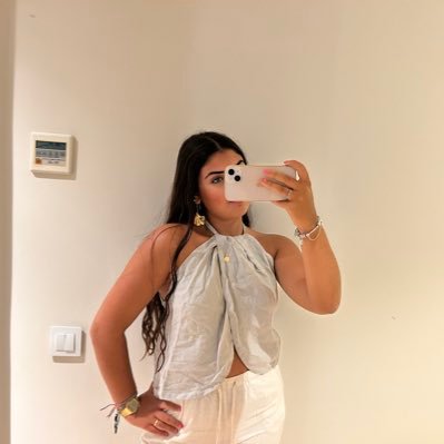 lolaasaanchezz's profile picture. …