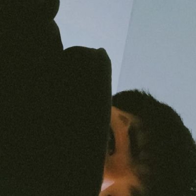 3r1czzz's profile picture. ;)
777