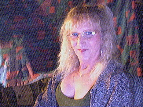 zukofjybsim3's profile picture. 