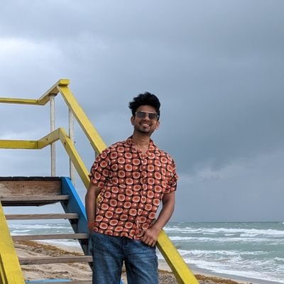 shray999's profile picture. Adman, foodie, nature lover, wisdom seeker 🇨🇦