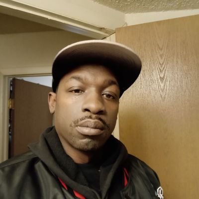 James5130Jw's profile picture. 