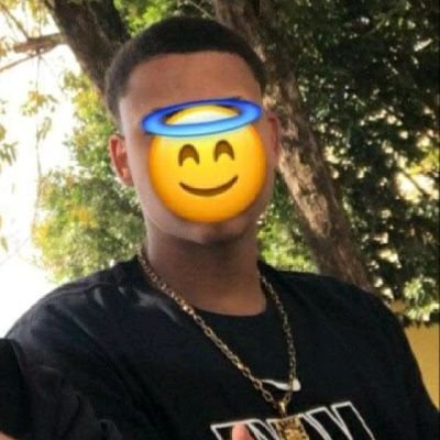 Es/🇧🇷
não vivo pra agradar vivo pra agradecer 💭