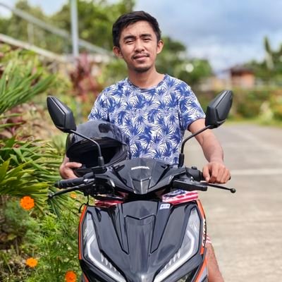 joseph_meil's profile picture. Im into you :D