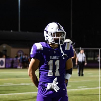 6’2 210lbs / 2024 TE/LB / 1st Team All-League TE & LB / All-State Honorable Mention TE & LB / Sunset High School / 3.95 UW GPA https://t.co/Y58Q9EygwO