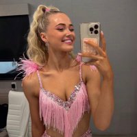 Rylee Arnold🩷🩷 (@ryleearnold) 's Twitter Profile