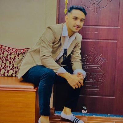j_knockgautam's profile picture. 