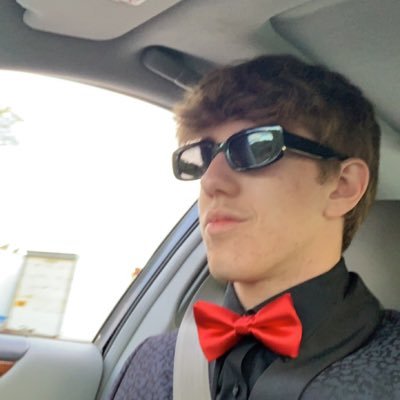 camsvisuals_'s profile picture. I’m just loving life.