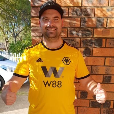 sports mad. Hates Lefties. COYW🐺