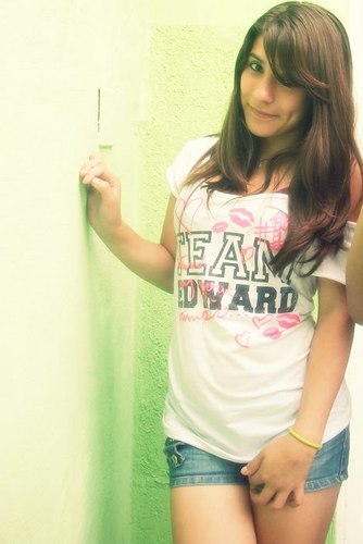 Amor verdadeiro é akele que ao ventoo naum leeva & a distância naum separa! ♥