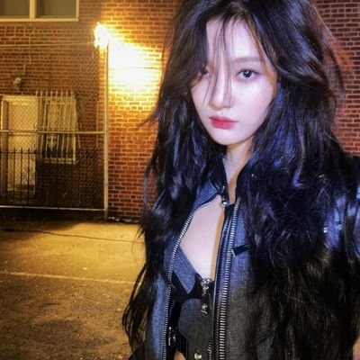 asterophz's profile picture. mencintai mikasa hingga akhir