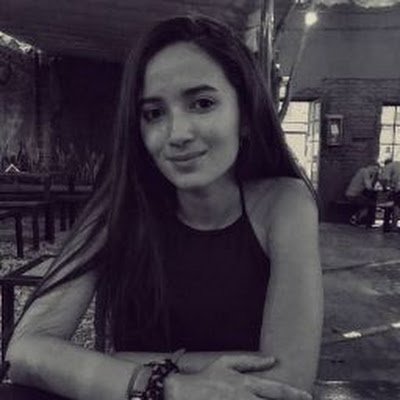 floripowaa's profile picture. 