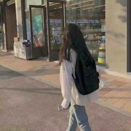 【副業で人生は好転できる】初心者でも稼げる知識と情報をお届け|副業歴3年||メルカリで月利70万 副業で人生を豊かにしたい人を稼げるようにサポート僕をフォローして稼ぐ知識をつけよう https://t.co/ZP8ojxr2l2