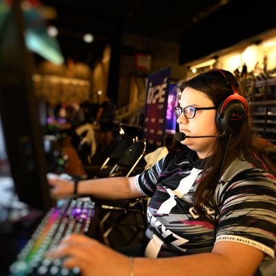 Manager Valorant : @Valkyriant_BE & ? | Retired R6S Manager |
Former : @DenialsEsport (CEO) @NeedONE_ND1 @SkyzEsport @Brest_Esport @F4Eoff | ❤ @KwyKyA | #VLK