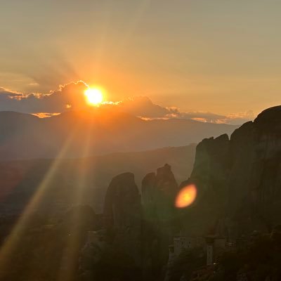 ThomasD98979's profile picture. 