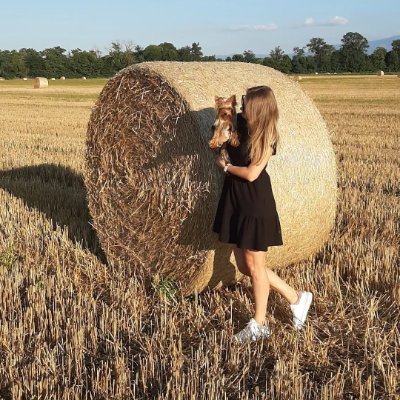 jenisiitaap's profile picture. Enjoy life and work, and treat every friend you meet seriously