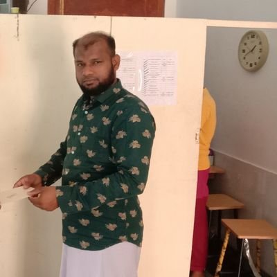 AmeenAlfar78489's profile picture. 