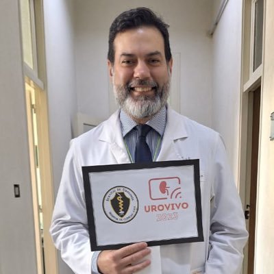 Doctor en Medicina. Jefe de Endourologia y Litiasis. MD, PhD. Chief of Endourology and Stone Diseases. Hospital de Clínicas. UBA. Also Clínica San Camilo. CAU