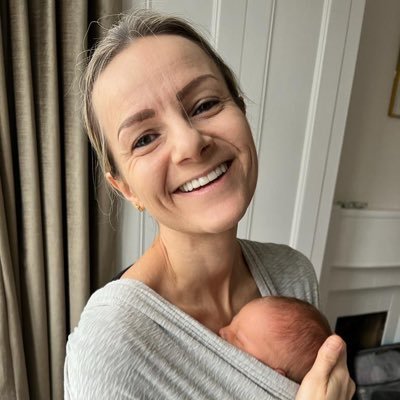 @caroluft
