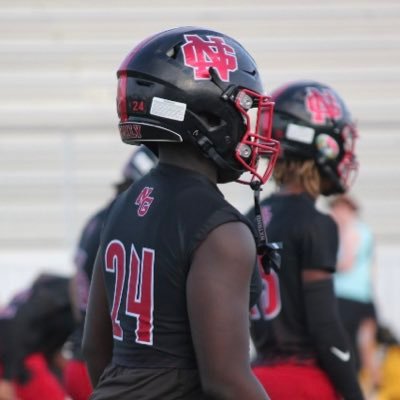 GOD † 6’1 • 210 lbs • co2026 • DE @ North Garland High l Sophmore DL l 3.7 gpa l BS:385 40: 4.7