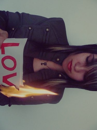 ticomoleq's profile picture. 