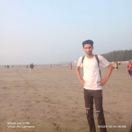 MrKyawmi88354's profile picture. No one can enter my heart without permission