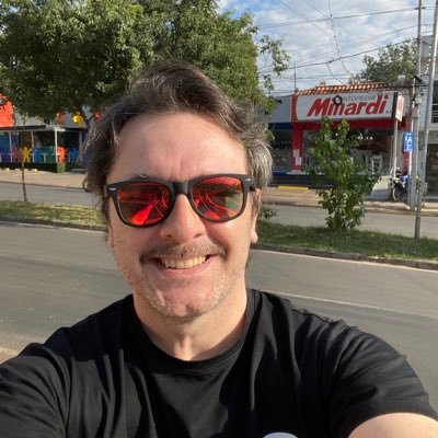 EduAlvare's profile picture. 