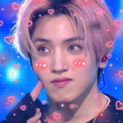 5lR9WsVwuCtXtoy's profile picture. 04 ユニ Pentagon ウソク💗💗無言フォロー失礼します🙇‍♀️