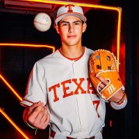 Carson Luna(@Carsonluna09) 's Twitter Profile Photo