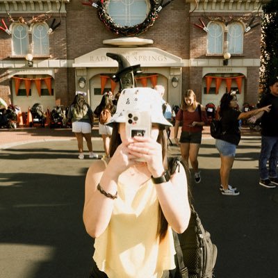 ANBNE7's profile picture. 