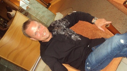 Winniesman1108's profile picture. Not R or D, just free thinker who doesnt trust anyone who wants to be in government