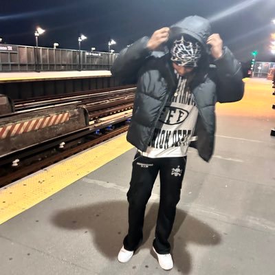 22 • CoD • 2k • Gta RP • affiliate twitch streamer • content creator • powered by @glytchenergy code Patty2k•#modernrockstars☠️• for @OTFgaming x @teamDelirium