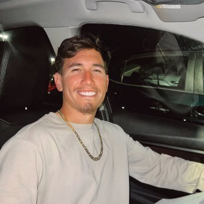 Ivan_wassabi11's profile picture. Blessed 💛