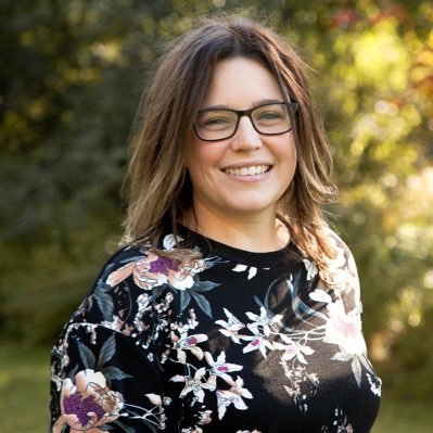 Wife, Mother, Primary Teacher @BHNCDSB, Proud to be a Hornet @hfcatholic
