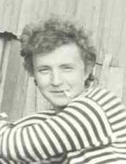 pvl_and's profile picture. Стою у станка.  Москва. ......................... подписываться смысла нет