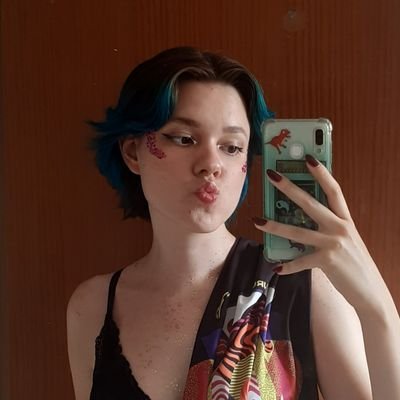 re_CLA_mando's profile picture. Só pras pessoas q tavam na minha rodinha 

pau no cu do Elon musk