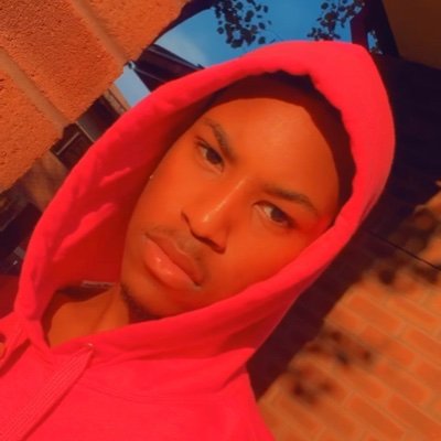 lui 🏳️🌈 | 23 ♌️ | BEYHiVE🐝 | SWiFTiE 🦋 | loml 💔 | NYC 🗽|