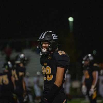 Wasatch H.S,Utah • 2025 • WR & DB • All-Region HM Corner • 3.8 GPA • 6’3 164lbs • 623-297-2195 • Head Coach @coachmo39 • https://t.co/JI4tsMF5S8