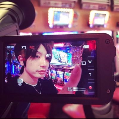 パチンコ、パチスロカメラマン・動画編集・ディレクター・パチスロタレントをしてます🎰 イガビバチャンネルというサイトの運営をしてます🀄